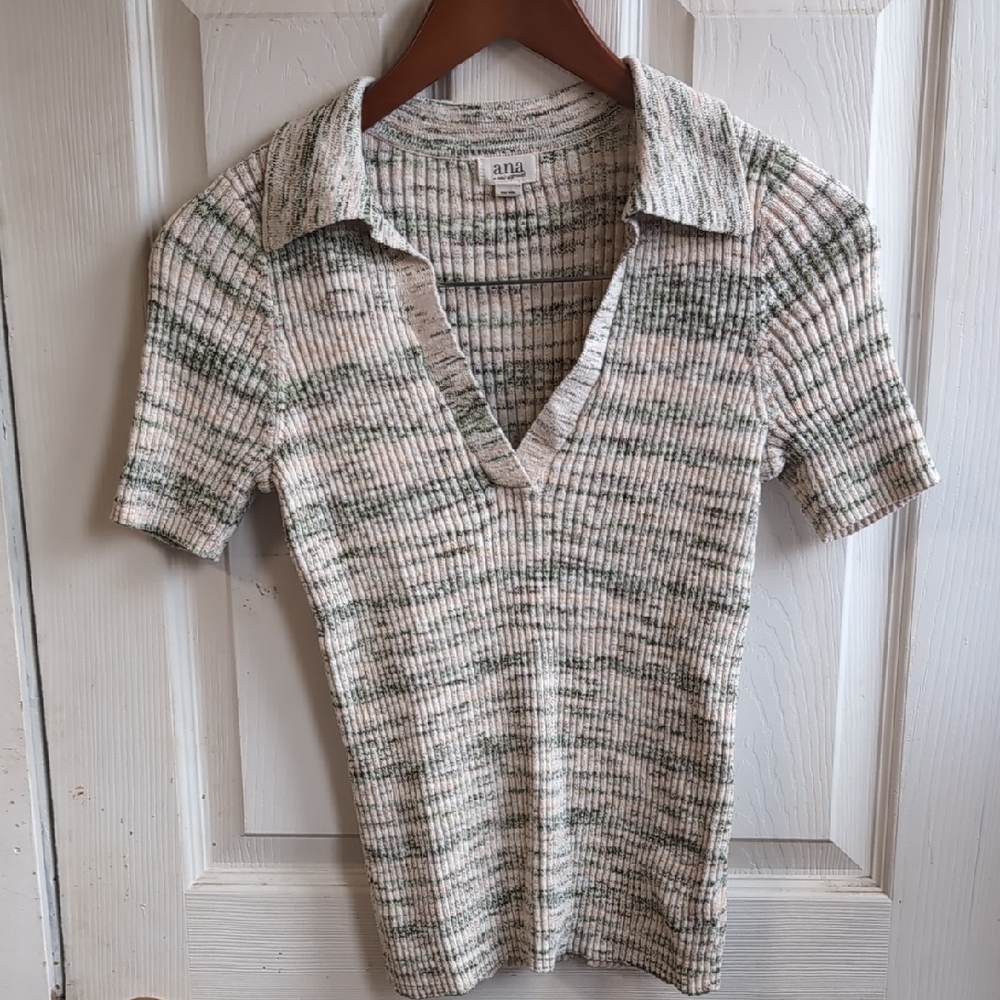 ana Sage Cream Speckled Ribbed Collared Short Sleeve Sweater Size Medium